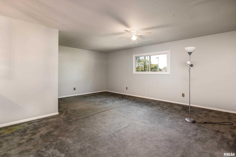 1206 Goodall Street, Marion, Illinois 62959, 3 Bedrooms Bedrooms, 0 ,2 BathroomsBathrooms,Residential,For Sale,Goodall,0,RMAEB460169
