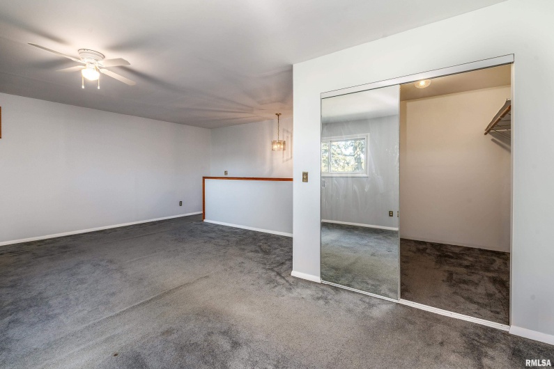 1206 Goodall Street, Marion, Illinois 62959, 3 Bedrooms Bedrooms, 0 ,2 BathroomsBathrooms,Residential,For Sale,Goodall,0,RMAEB460169