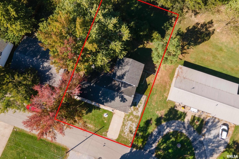 1206 Goodall Street, Marion, Illinois 62959, 3 Bedrooms Bedrooms, 0 ,2 BathroomsBathrooms,Residential,For Sale,Goodall,0,RMAEB460169