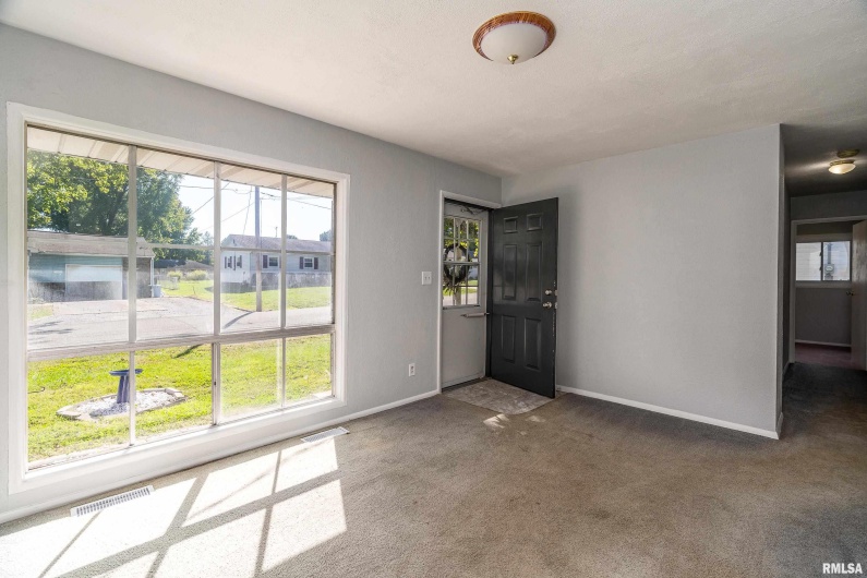 1206 Goodall Street, Marion, Illinois 62959, 3 Bedrooms Bedrooms, 0 ,2 BathroomsBathrooms,Residential,For Sale,Goodall,0,RMAEB460169