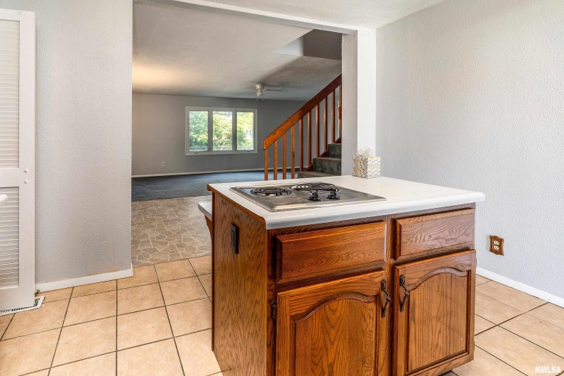 1206 Goodall Street, Marion, Illinois 62959, 3 Bedrooms Bedrooms, 0 ,2 BathroomsBathrooms,Residential,For Sale,Goodall,0,RMAEB460169