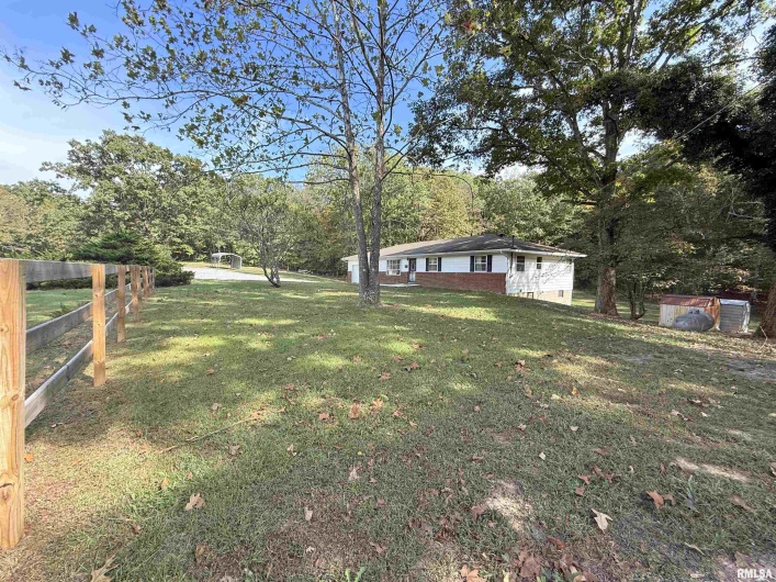 8375 Highway 145 S, Harrisburg, Illinois 62946-5521, 3 Bedrooms Bedrooms, 0 ,2 BathroomsBathrooms,Residential,For Sale,Highway 145 S,0,RMAEB460176