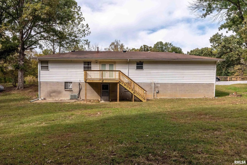 8375 Highway 145 S, Harrisburg, Illinois 62946-5521, 3 Bedrooms Bedrooms, 0 ,2 BathroomsBathrooms,Residential,For Sale,Highway 145 S,0,RMAEB460176