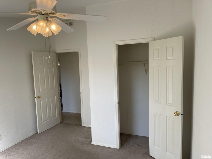 11980 Hafer Road, Carterville, Illinois 62918, 3 Bedrooms Bedrooms, 0 ,2 BathroomsBathrooms,Residential,For Sale,Hafer,0,RMAEB460180
