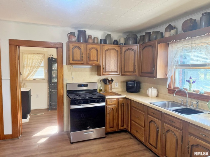 3232 IL-145 Road, Metropolis, Illinois 62960, 2 Bedrooms Bedrooms, 0 ,1 BathroomBathrooms,Residential,For Sale,IL-145,0,RMAEB460191