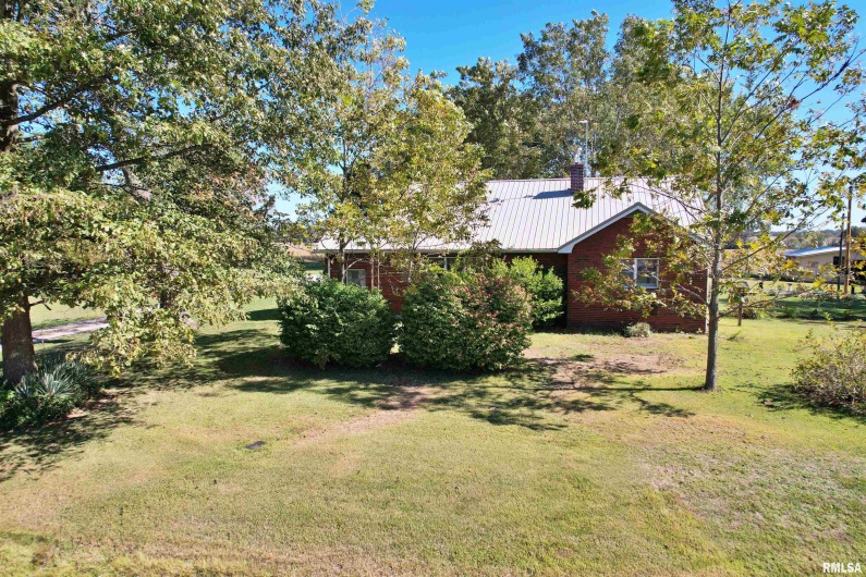 3232 IL-145 Road, Metropolis, Illinois 62960, 2 Bedrooms Bedrooms, 0 ,1 BathroomBathrooms,Residential,For Sale,IL-145,0,RMAEB460191
