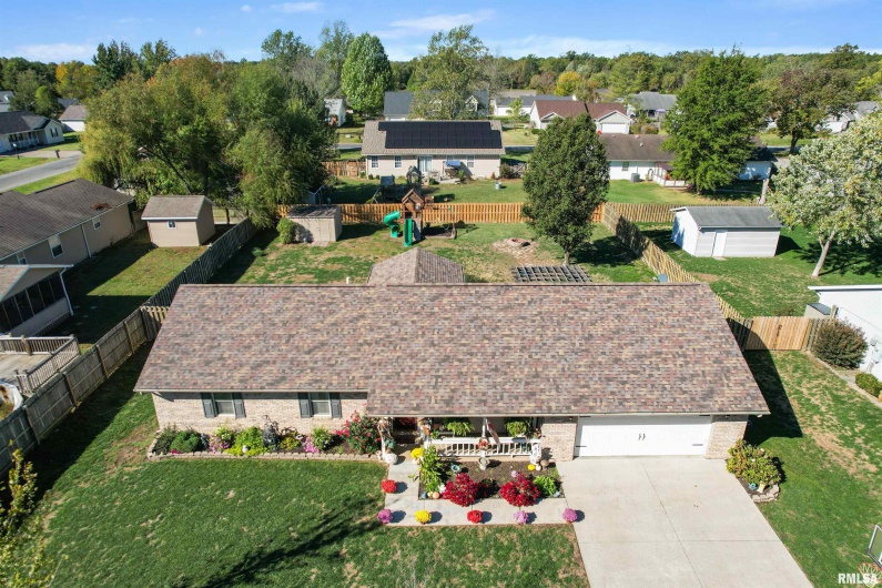 3029 TEAKWOOD Drive, Herrin, Illinois 62948, 3 Bedrooms Bedrooms, 0 ,2 BathroomsBathrooms,Residential,For Sale,TEAKWOOD,0,RMAEB460194