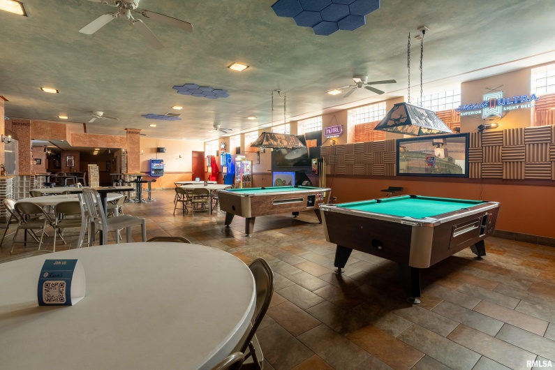 1329 WALNUT Street, Murphysboro, Illinois 62966, 0 , 0 ,0,Commercial Sale,For Sale,WALNUT,0,RMAEB460197