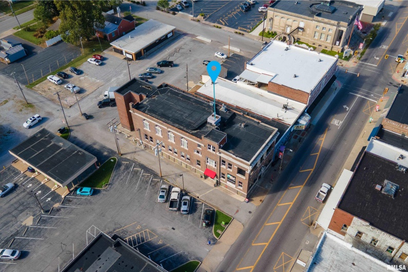 1329 WALNUT Street, Murphysboro, Illinois 62966, 0 , 0 ,0,Commercial Sale,For Sale,WALNUT,0,RMAEB460197