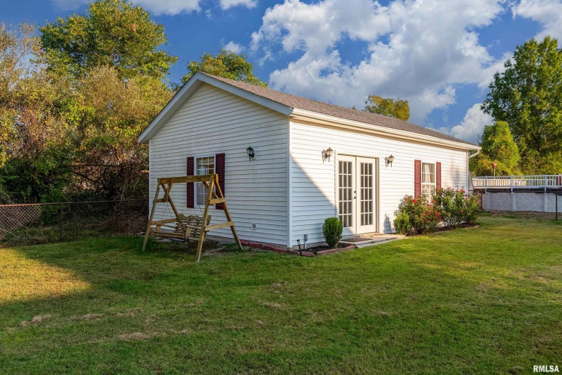 3004 Willow Branch Lane, Herrin, Illinois 62948, 3 Bedrooms Bedrooms, 0 ,2 BathroomsBathrooms,Residential,For Sale,Willow Branch,0,RMAEB460205