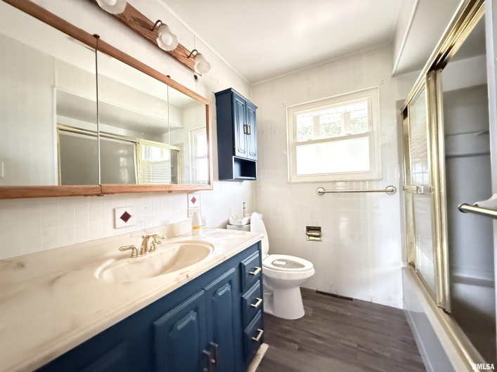 1007 HILLCREST Drive, Sparta, Illinois 62286, 3 Bedrooms Bedrooms, 0 ,1 BathroomBathrooms,Residential,For Sale,HILLCREST,0,RMAEB460209