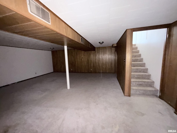 1007 HILLCREST Drive, Sparta, Illinois 62286, 3 Bedrooms Bedrooms, 0 ,1 BathroomBathrooms,Residential,For Sale,HILLCREST,0,RMAEB460209