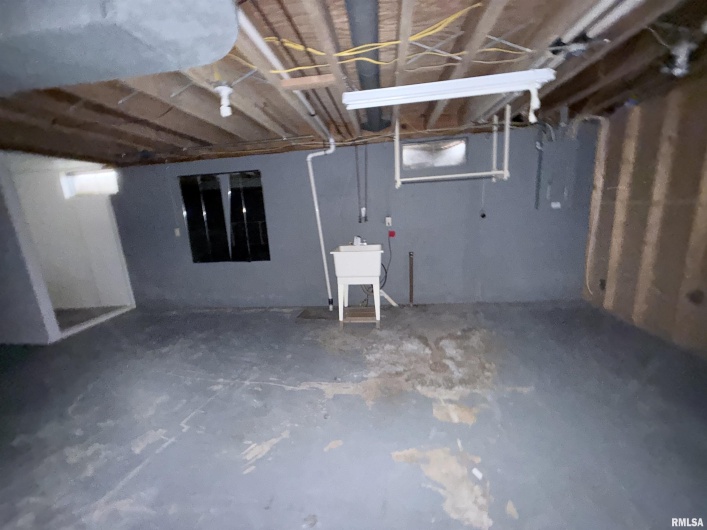 1007 HILLCREST Drive, Sparta, Illinois 62286, 3 Bedrooms Bedrooms, 0 ,1 BathroomBathrooms,Residential,For Sale,HILLCREST,0,RMAEB460209