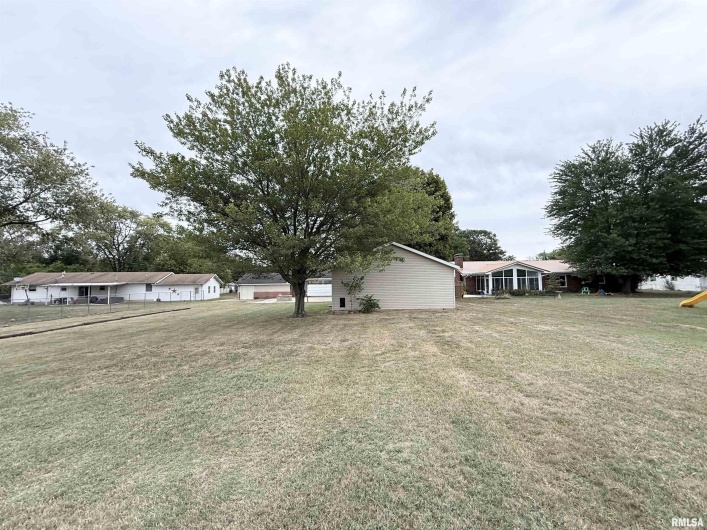 1007 HILLCREST Drive, Sparta, Illinois 62286, 3 Bedrooms Bedrooms, 0 ,1 BathroomBathrooms,Residential,For Sale,HILLCREST,0,RMAEB460209