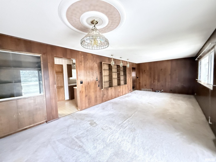 1007 HILLCREST Drive, Sparta, Illinois 62286, 3 Bedrooms Bedrooms, 0 ,1 BathroomBathrooms,Residential,For Sale,HILLCREST,0,RMAEB460209