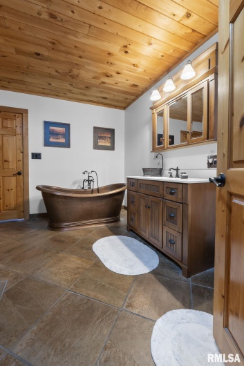 13602 GREENBRIAR Road, Carterville, Illinois 63918, 3 Bedrooms Bedrooms, 0 ,3 BathroomsBathrooms,Land,For Sale,GREENBRIAR,0,RMACA1040074