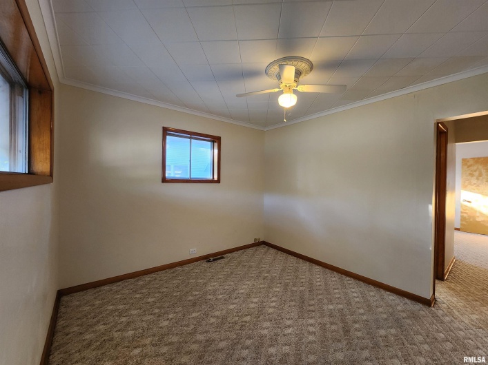 2308 ALEXANDER Street, Murphysboro, Illinois 62966, 3 Bedrooms Bedrooms, 0 ,1 BathroomBathrooms,Residential,For Sale,ALEXANDER,0,RMAEB460223