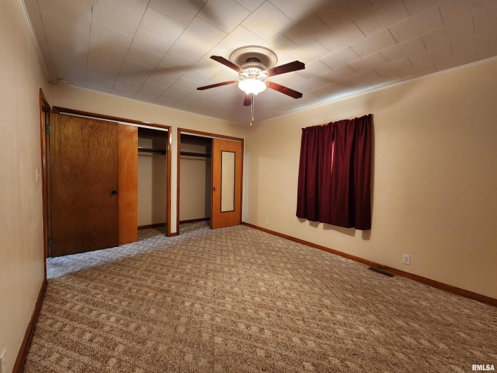 2308 ALEXANDER Street, Murphysboro, Illinois 62966, 3 Bedrooms Bedrooms, 0 ,1 BathroomBathrooms,Residential,For Sale,ALEXANDER,0,RMAEB460223