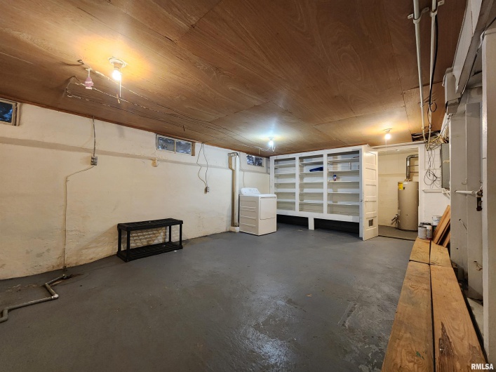 2308 ALEXANDER Street, Murphysboro, Illinois 62966, 3 Bedrooms Bedrooms, 0 ,1 BathroomBathrooms,Residential,For Sale,ALEXANDER,0,RMAEB460223
