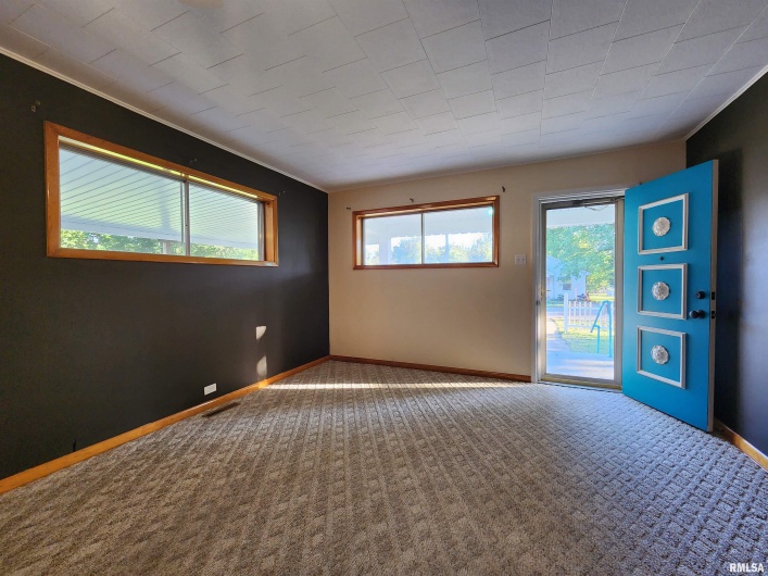 2308 ALEXANDER Street, Murphysboro, Illinois 62966, 3 Bedrooms Bedrooms, 0 ,1 BathroomBathrooms,Residential,For Sale,ALEXANDER,0,RMAEB460223