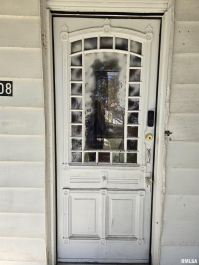 408 SPRINGER Street, Carbondale, Illinois 62901, 0 , 0 ,0,Residential Income,For Sale,SPRINGER,0,RMAEB460226