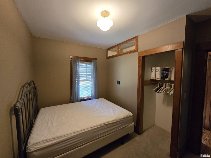 211 MCNEIL Street, Carterville, Illinois 62918, 2 Bedrooms Bedrooms, 0 ,2 BathroomsBathrooms,Residential,For Sale,MCNEIL,0,RMAQC4268669