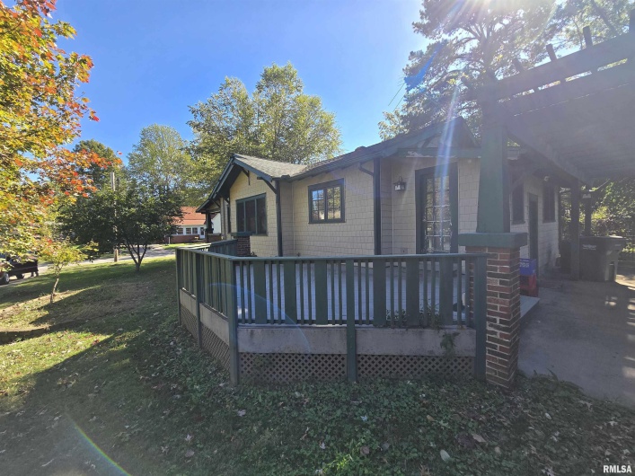 211 MCNEIL Street, Carterville, Illinois 62918, 2 Bedrooms Bedrooms, 0 ,2 BathroomsBathrooms,Residential,For Sale,MCNEIL,0,RMAQC4268669