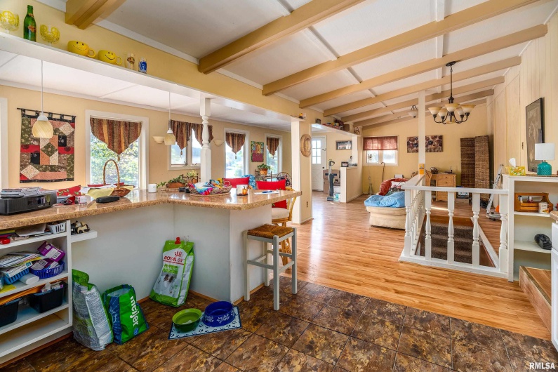 755 LAKESHORE Drive, Goreville, Illinois 62939, 2 Bedrooms Bedrooms, 0 ,2 BathroomsBathrooms,Residential,For Sale,LAKESHORE,0,RMAEB460236