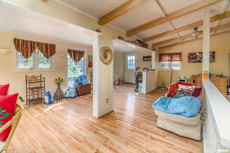 755 LAKESHORE Drive, Goreville, Illinois 62939, 2 Bedrooms Bedrooms, 0 ,2 BathroomsBathrooms,Residential,For Sale,LAKESHORE,0,RMAEB460236