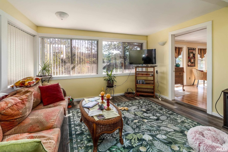 755 LAKESHORE Drive, Goreville, Illinois 62939, 2 Bedrooms Bedrooms, 0 ,2 BathroomsBathrooms,Residential,For Sale,LAKESHORE,0,RMAEB460236