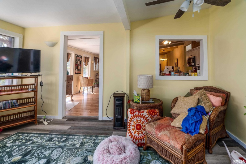 755 LAKESHORE Drive, Goreville, Illinois 62939, 2 Bedrooms Bedrooms, 0 ,2 BathroomsBathrooms,Residential,For Sale,LAKESHORE,0,RMAEB460236