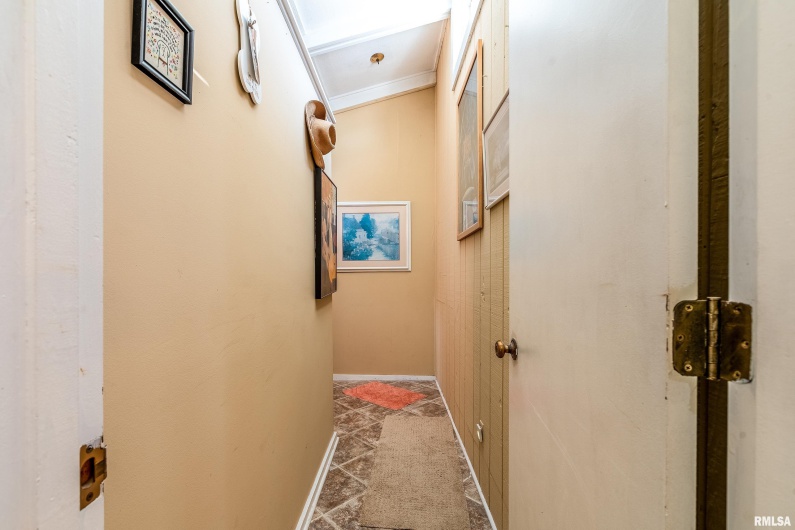 755 LAKESHORE Drive, Goreville, Illinois 62939, 2 Bedrooms Bedrooms, 0 ,2 BathroomsBathrooms,Residential,For Sale,LAKESHORE,0,RMAEB460236