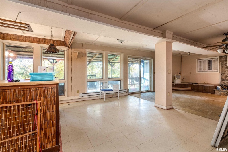 755 LAKESHORE Drive, Goreville, Illinois 62939, 2 Bedrooms Bedrooms, 0 ,2 BathroomsBathrooms,Residential,For Sale,LAKESHORE,0,RMAEB460236