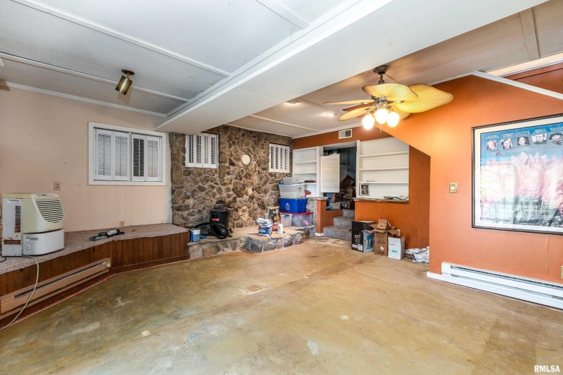 755 LAKESHORE Drive, Goreville, Illinois 62939, 2 Bedrooms Bedrooms, 0 ,2 BathroomsBathrooms,Residential,For Sale,LAKESHORE,0,RMAEB460236