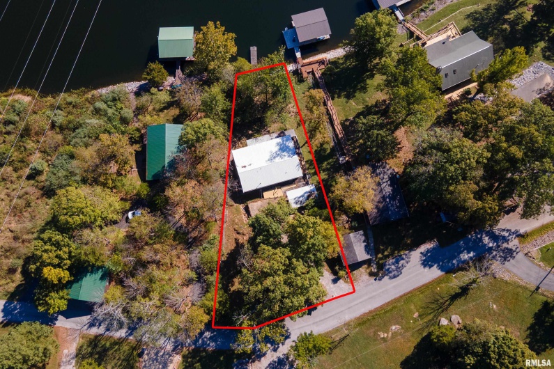 755 LAKESHORE Drive, Goreville, Illinois 62939, 2 Bedrooms Bedrooms, 0 ,2 BathroomsBathrooms,Residential,For Sale,LAKESHORE,0,RMAEB460236