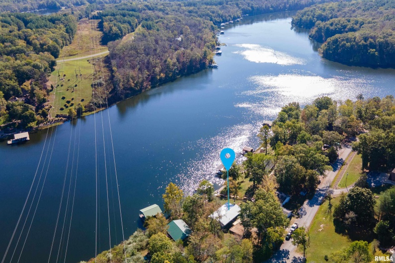 755 LAKESHORE Drive, Goreville, Illinois 62939, 2 Bedrooms Bedrooms, 0 ,2 BathroomsBathrooms,Residential,For Sale,LAKESHORE,0,RMAEB460236