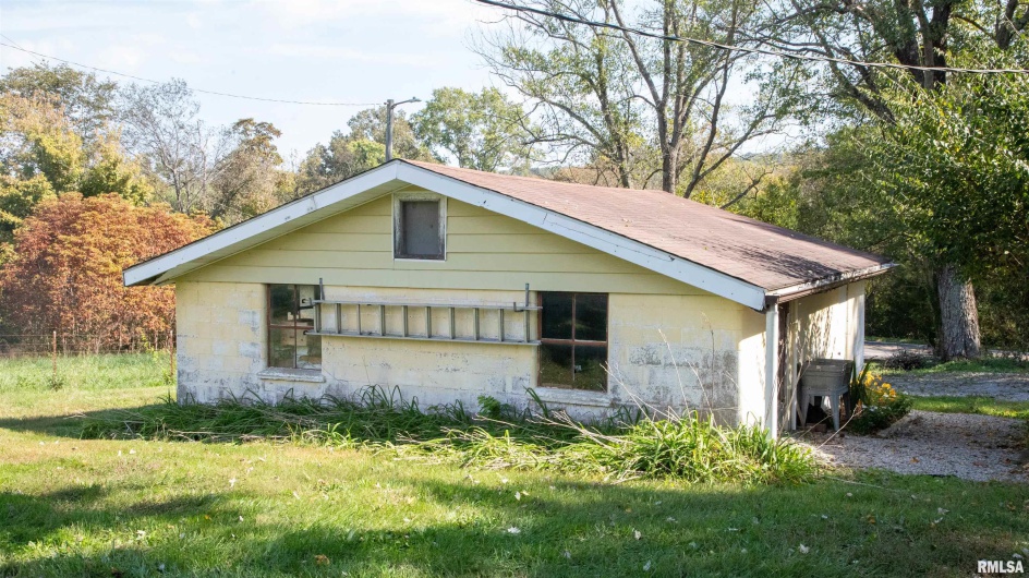 2680 US Hwy 45 Highway, Vienna, Illinois 62995, 3 Bedrooms Bedrooms, 0 ,1 BathroomBathrooms,Residential,For Sale,US Hwy 45,0,RMAEB460239