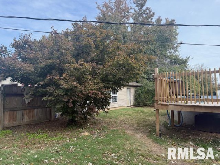 401 CROSS Street, Herrin, Illinois 62948, 3 Bedrooms Bedrooms, 0 ,2 BathroomsBathrooms,Residential,For Sale,CROSS,0,RMAEB460243