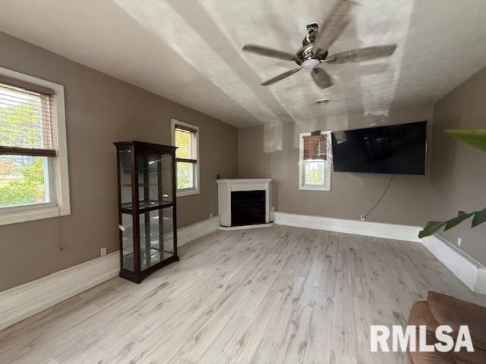 401 CROSS Street, Herrin, Illinois 62948, 3 Bedrooms Bedrooms, 0 ,2 BathroomsBathrooms,Residential,For Sale,CROSS,0,RMAEB460243