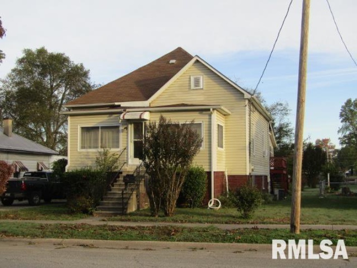 430 CHURCH Street, Harrisburg, Illinois 62946, 2 Bedrooms Bedrooms, 0 ,1 BathroomBathrooms,Residential,For Sale,CHURCH,0,RMAEB460235