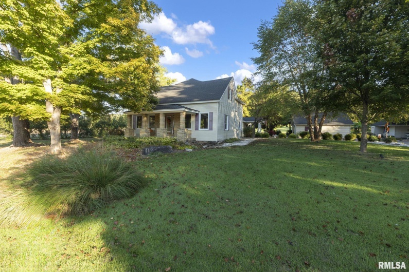 1810 Berryville Road, Jonesboro, Illinois 62952, 5 Bedrooms Bedrooms, 0 ,3 BathroomsBathrooms,Residential,For Sale,Berryville,0,RMAEB460246