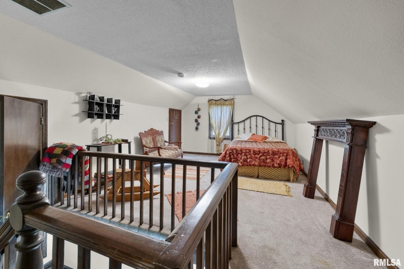 1810 Berryville Road, Jonesboro, Illinois 62952, 5 Bedrooms Bedrooms, 0 ,3 BathroomsBathrooms,Residential,For Sale,Berryville,0,RMAEB460246