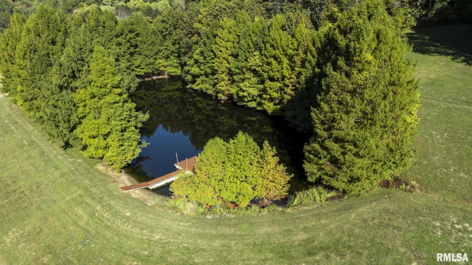 1810 Berryville Road, Jonesboro, Illinois 62952, 5 Bedrooms Bedrooms, 0 ,3 BathroomsBathrooms,Residential,For Sale,Berryville,0,RMAEB460246