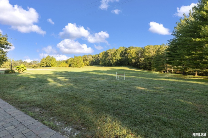 1810 Berryville Road, Jonesboro, Illinois 62952, 5 Bedrooms Bedrooms, 0 ,3 BathroomsBathrooms,Residential,For Sale,Berryville,0,RMAEB460246