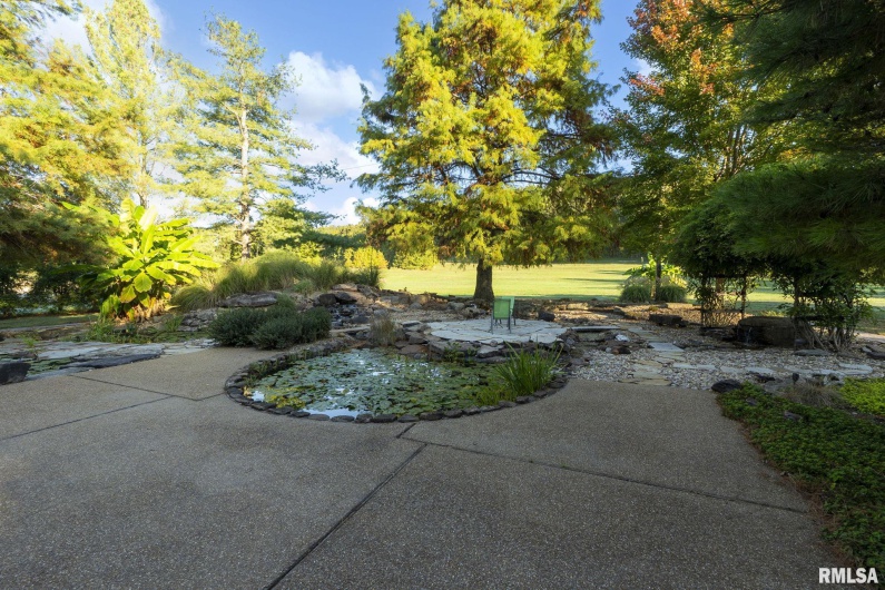 1810 Berryville Road, Jonesboro, Illinois 62952, 5 Bedrooms Bedrooms, 0 ,3 BathroomsBathrooms,Residential,For Sale,Berryville,0,RMAEB460246
