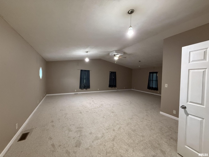 103 Board Street, Elkville, Illinois 62932, 4 Bedrooms Bedrooms, 0 ,2 BathroomsBathrooms,Residential,For Sale,Board,0,RMAQC4268734