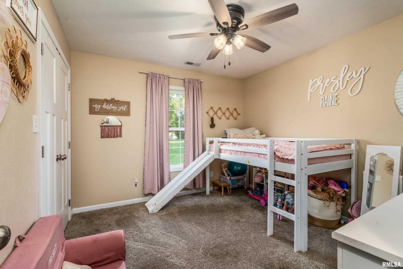 306 PENNSYLVANIA Avenue, Carterville, Illinois 62918, 3 Bedrooms Bedrooms, 0 ,2 BathroomsBathrooms,Residential,For Sale,PENNSYLVANIA,0,RMAQC4268585