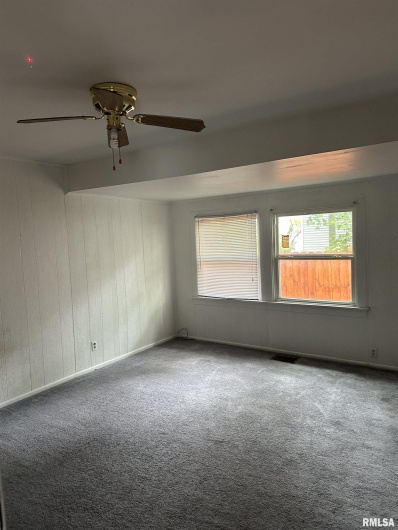 620 10TH Street, Herrin, Illinois 62948, 3 Bedrooms Bedrooms, 0 ,1 BathroomBathrooms,Residential,For Sale,10TH,0,RMAQC4268740