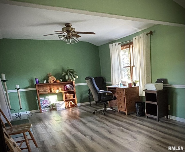 200 Williford Road, Jonesboro, Illinois 62952, 3 Bedrooms Bedrooms, 0 ,1 BathroomBathrooms,Residential,For Sale,Williford,0,RMAQC4268741