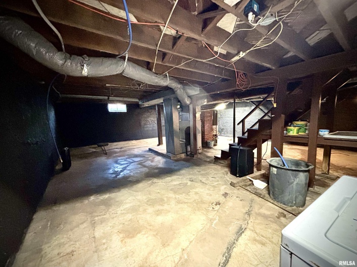 200 Williford Road, Jonesboro, Illinois 62952, 3 Bedrooms Bedrooms, 0 ,1 BathroomBathrooms,Residential,For Sale,Williford,0,RMAQC4268741